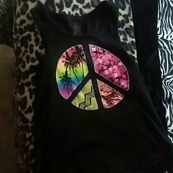 Peace Shirt - Picture 1 of 1